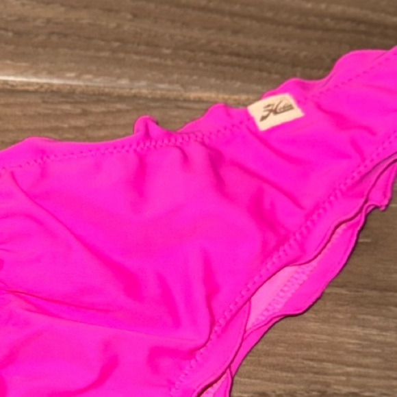 Hobie: Solids Tie Side Merrow Hipster bikini bottoms hot pink Size large - Picture 9 of 9